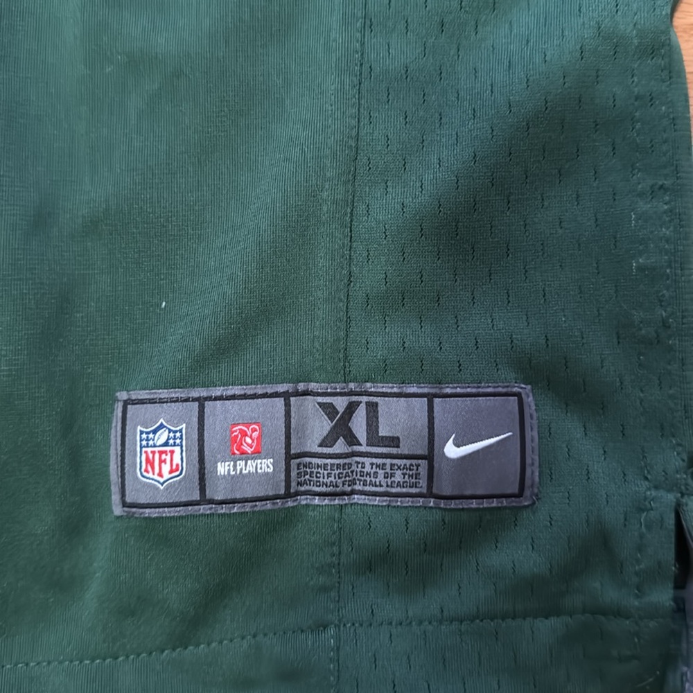 Green Bay Eddie Lacy Jersey - Picture 3 of 4